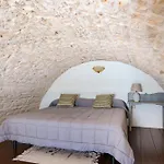 Trullimania Bed and breakfast