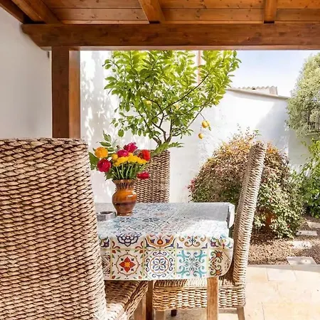 فندق مبيت وإفطار Trullimania ألبيروبيللو